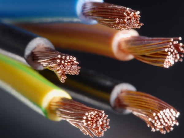 Instal·lació de cablejat elèctric: claus per a una instal·lació segura i eficient