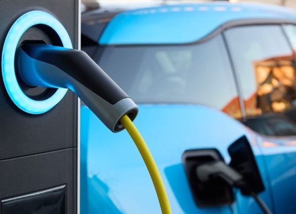 Instalación de Punto de Recarga para Coches Eléctricos en Barcelona